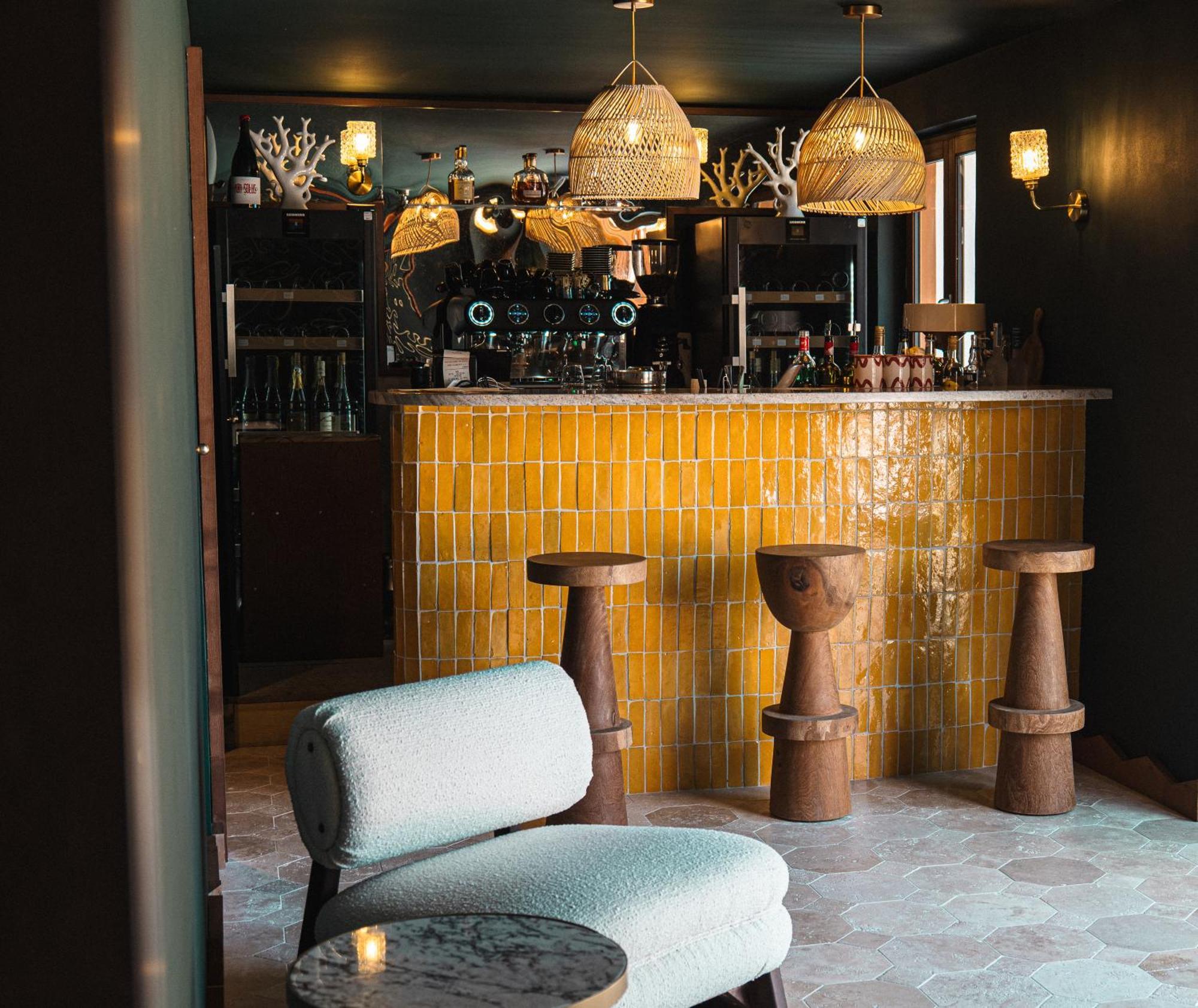 Boutique Hotel Responsable Et Restaurant Basgi Basgi Saint-Florent  Exterior foto