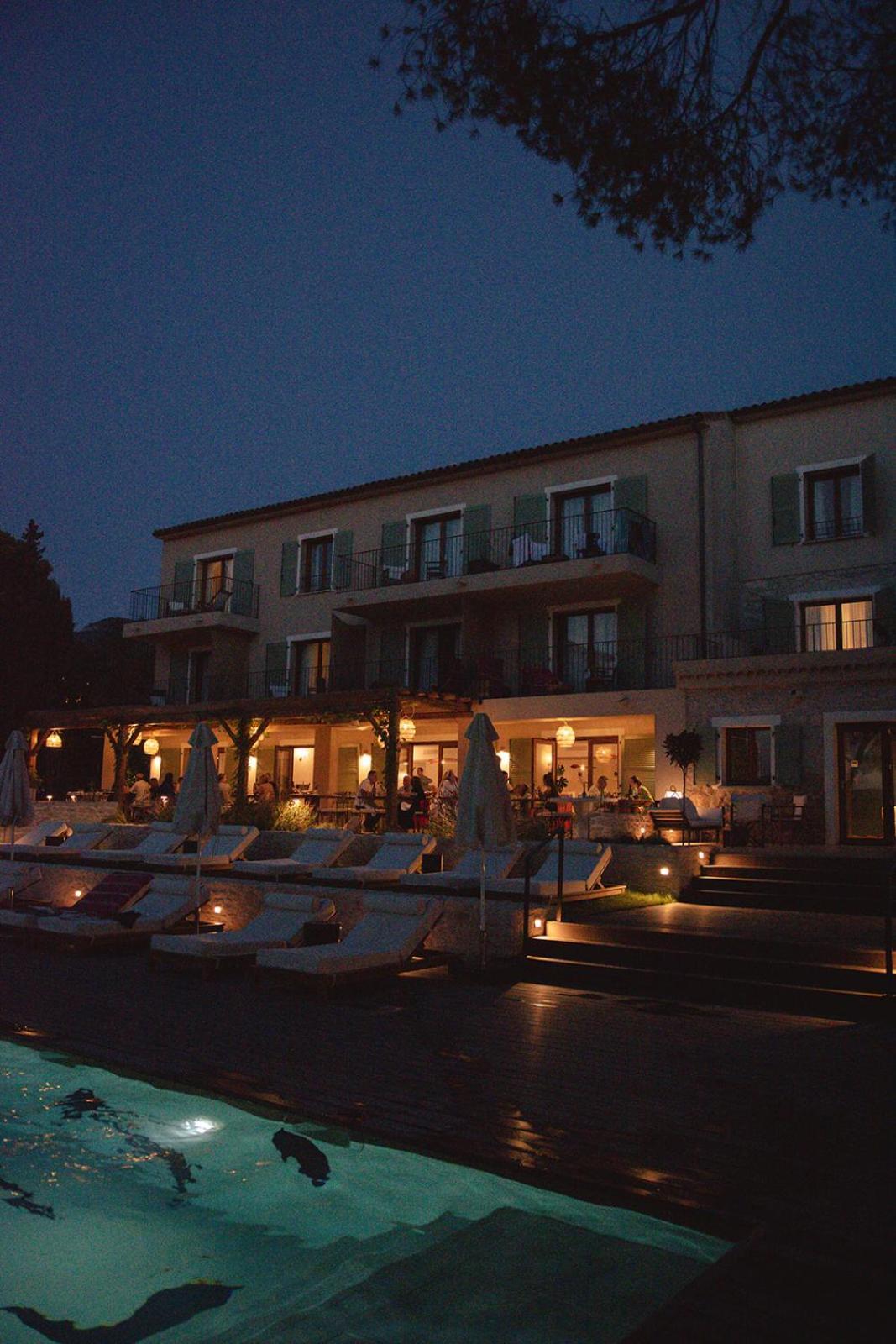 Boutique Hotel Responsable Et Restaurant Basgi Basgi Saint-Florent  Exterior foto