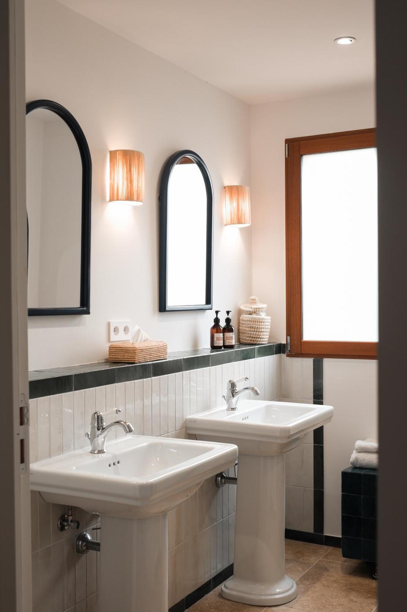 Boutique Hotel Responsable Et Restaurant Basgi Basgi Saint-Florent  Exterior foto