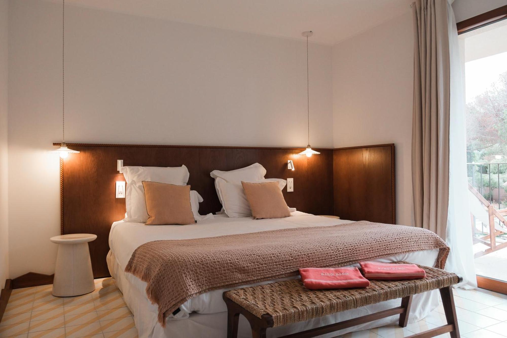 Boutique Hotel Responsable Et Restaurant Basgi Basgi Saint-Florent  Habitación foto
